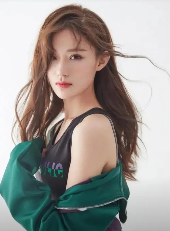 人生如树在风雨中成长,生命如树生命如花