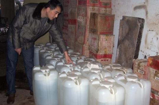 喝白酒，不管有钱没钱，这2种白酒尽量少喝，口感差还容易上头