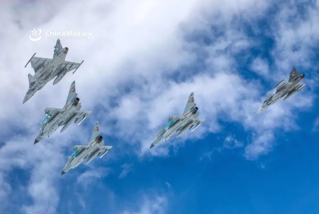 中泰空军联训与中巴空军联训有何同异？