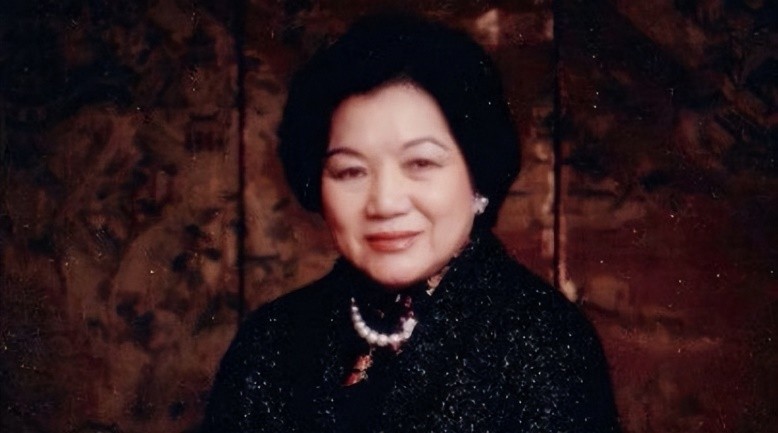 百年霍家：独尊大房，二房三房子女不与父合影，不得插手家族生意