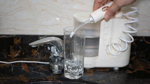 全家人的深层口腔清洁保障，OcareLink智能家庭款冲牙器