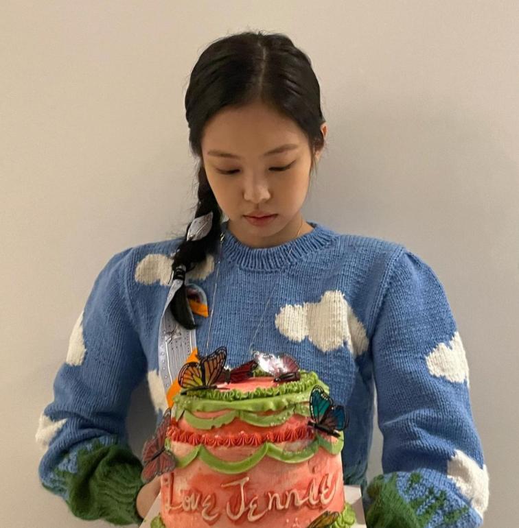 这些烂大街的单品你买了吗,经典单品都值得入手吗