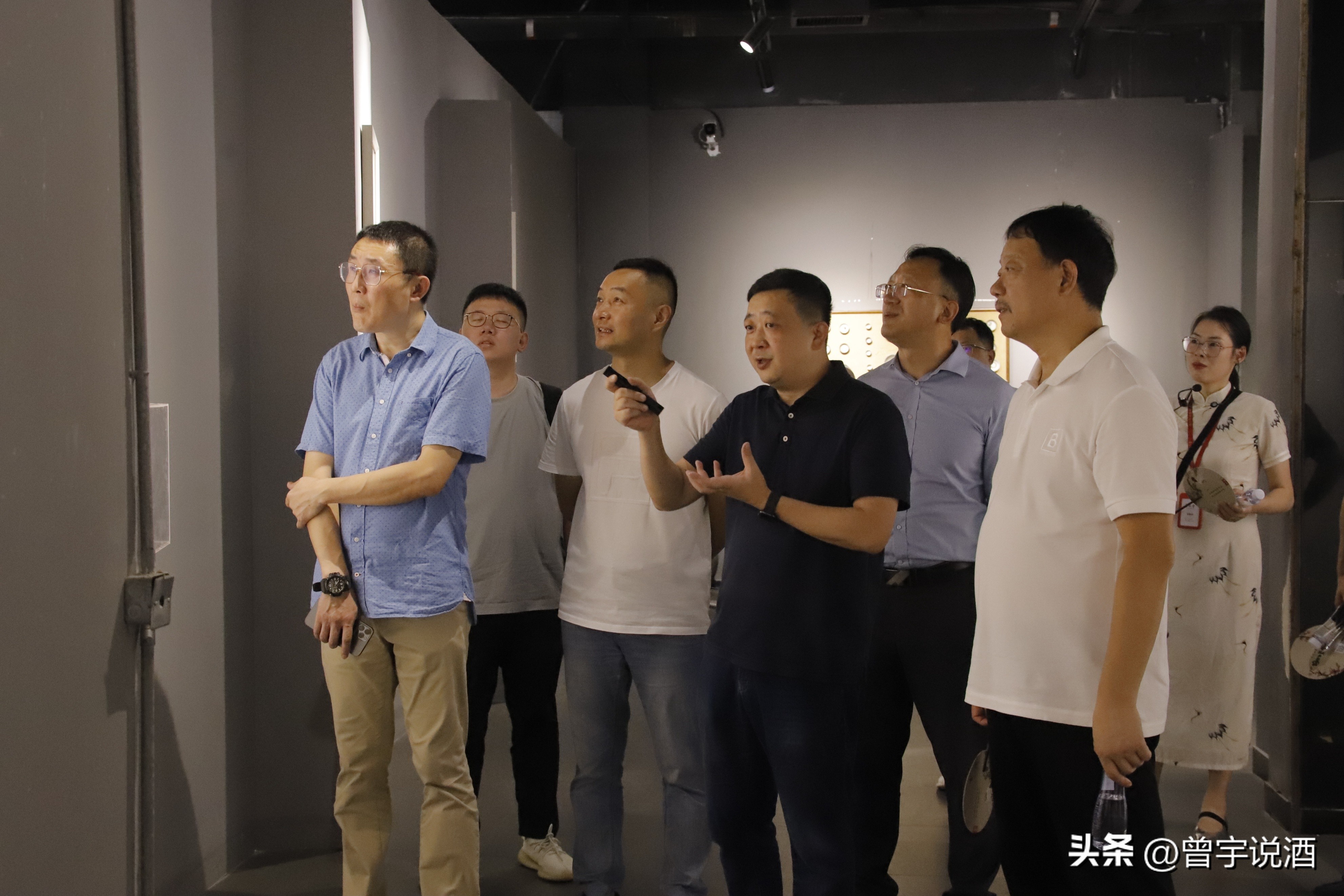 浙江商源董事长朱跃明,商源集团朱跃明身价