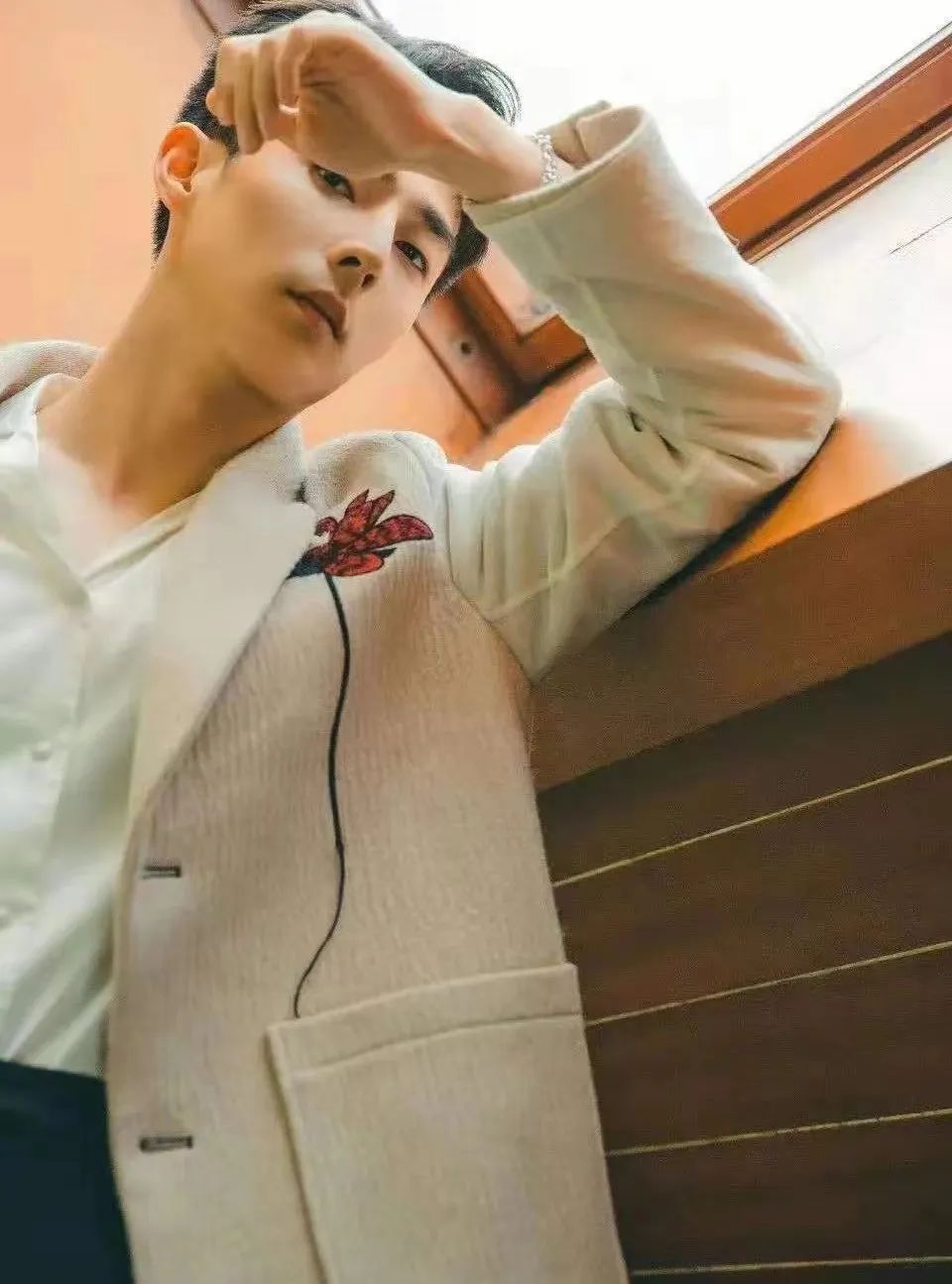 华流研究员,低物欲贵族