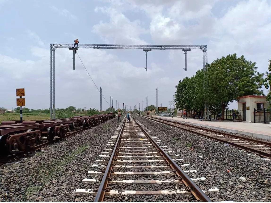 地震影响高铁最新消息,地震对高铁的影响真实视频