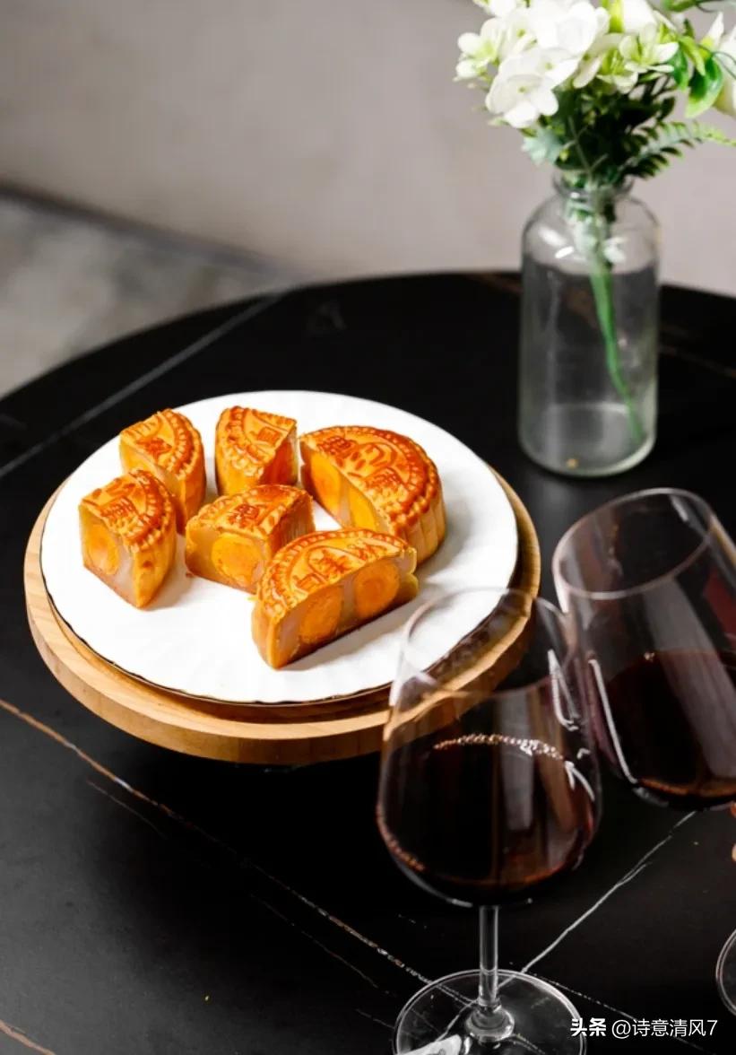 香港美心月饼真假辨别,美心月饼真假对比