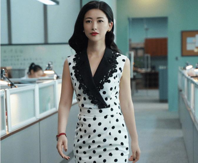 嫁入豪门从不炫富的三位女明星,娱乐圈钻戒最豪华的女明星