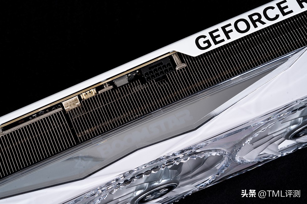 联力新款P28性能风扇,联力v2风扇