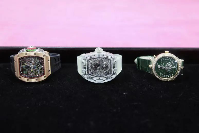 这个便宜你敢占吗？购买*私走**手表或担刑责