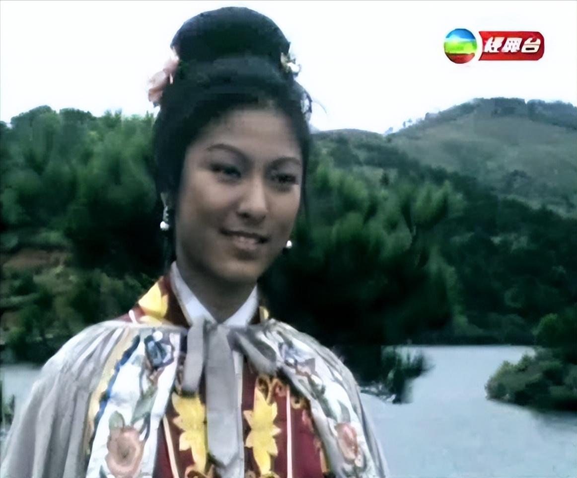 俏黄蓉米雪图片,俏黄蓉米雪照片