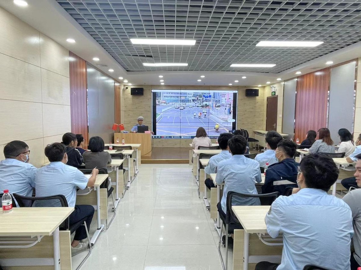 美丽乡村交通安全巡回宣传视频,美丽乡村行交通安全我先行