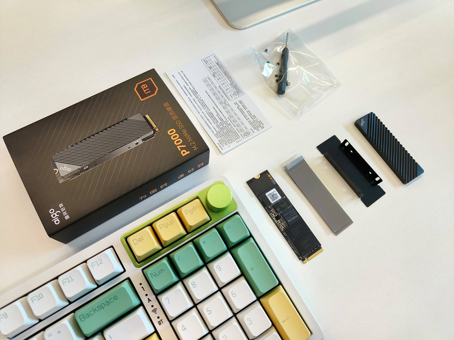 aigop7000ddiy移动固态硬盘,aigo的固态硬盘怎么样