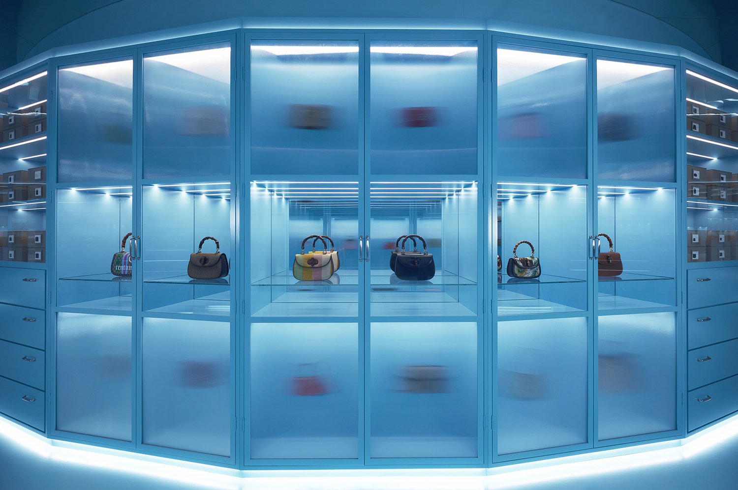 李宇春倪妮鹿晗肖战虎年大片,肖战李宇春倪妮古驰