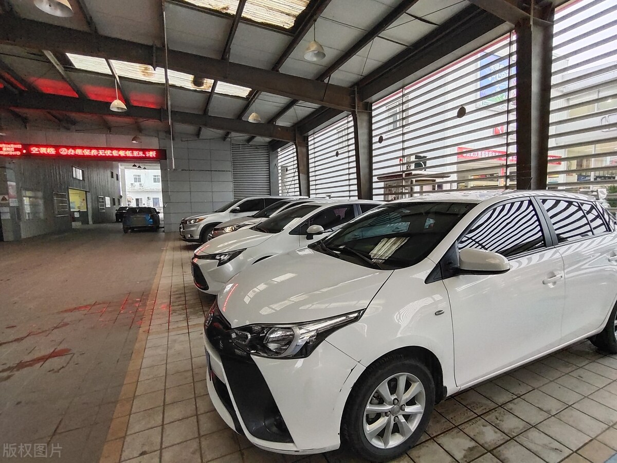 4s店与汽贸店买车区别哪个更划算,为什么汽贸比4s店车价便宜