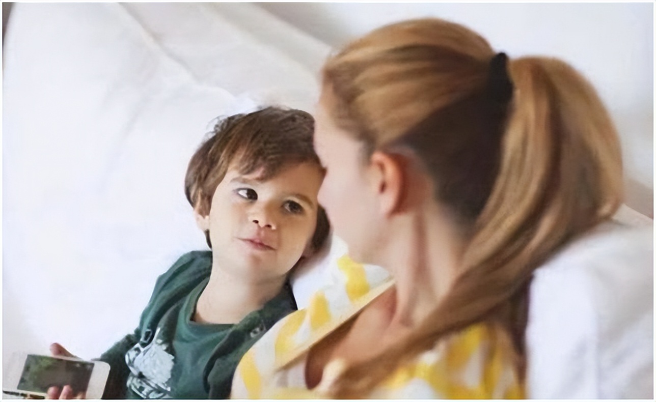 孩子胆子小怕陌生人怎么办,孩子胆子特别小怕老师怎么办