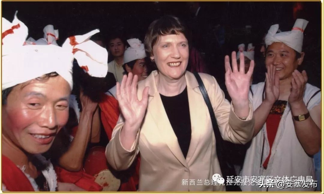 鼓王安塞腰鼓视频,陕北安塞腰鼓老鼓王