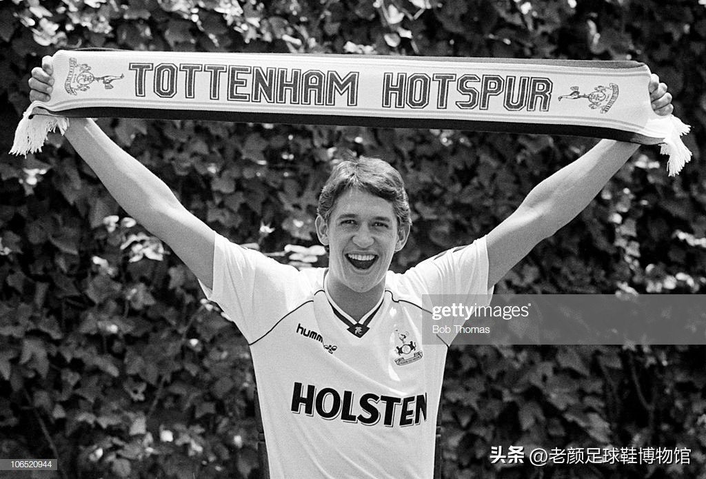 英国足坛四位顶级球星代言的超冷门球鞋，国内球迷可能从来没见过