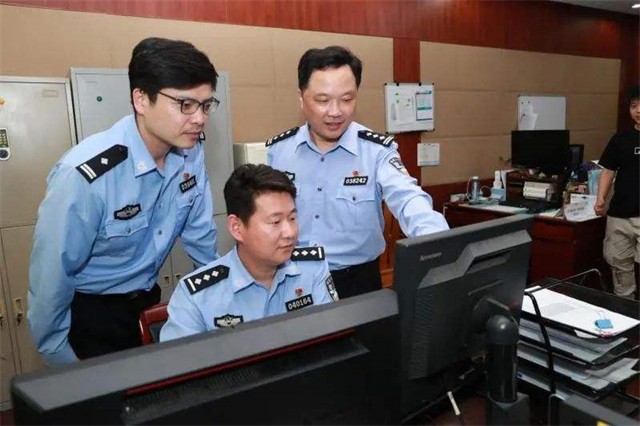 古井惊现诡异女尸女子命运坎坷,民间诡异故事河北无头女尸