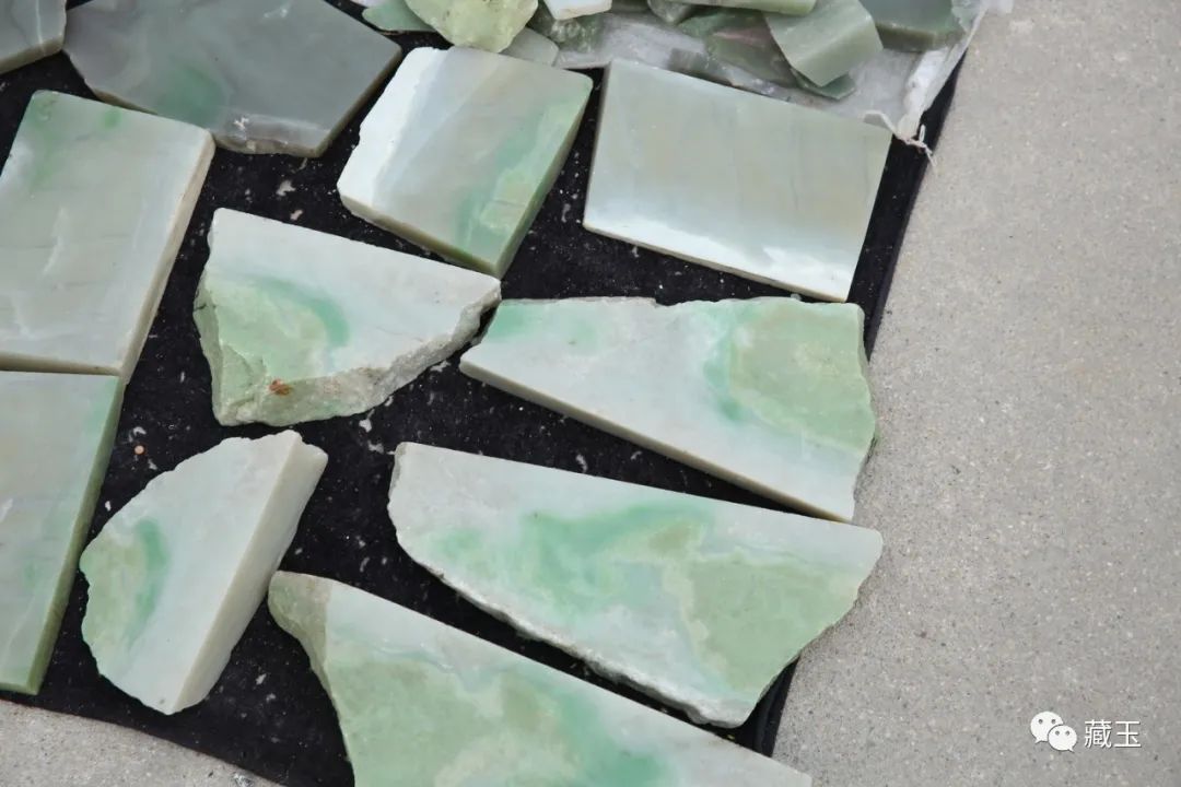 青海料和新疆籽料的区别图片,像青海料一样的籽料