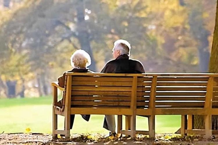 韩国人大量定居中国的真实原因,韩国每年有多少人移居到中国