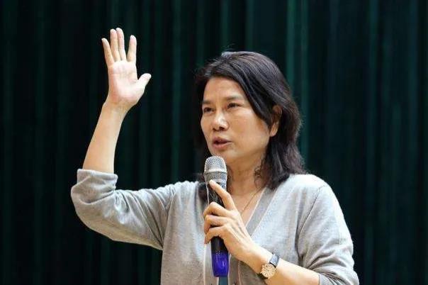 格力经销商准备反水,董明珠带动格力渠道变革吗