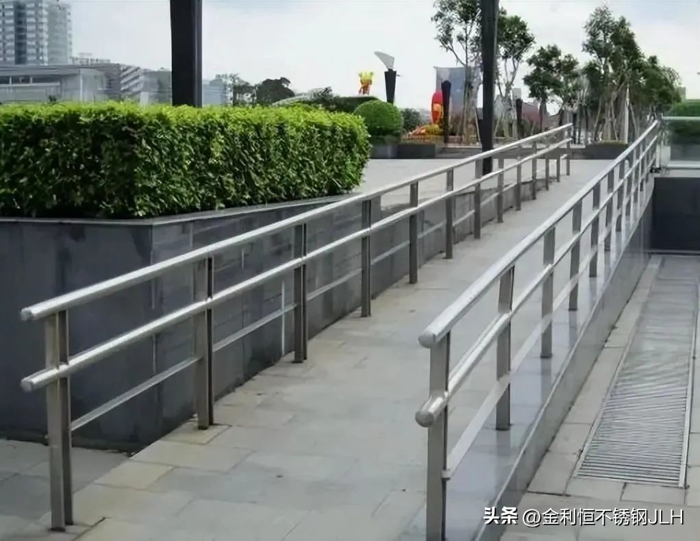 丰县不锈钢护栏厂家,不锈钢护栏定制厂家