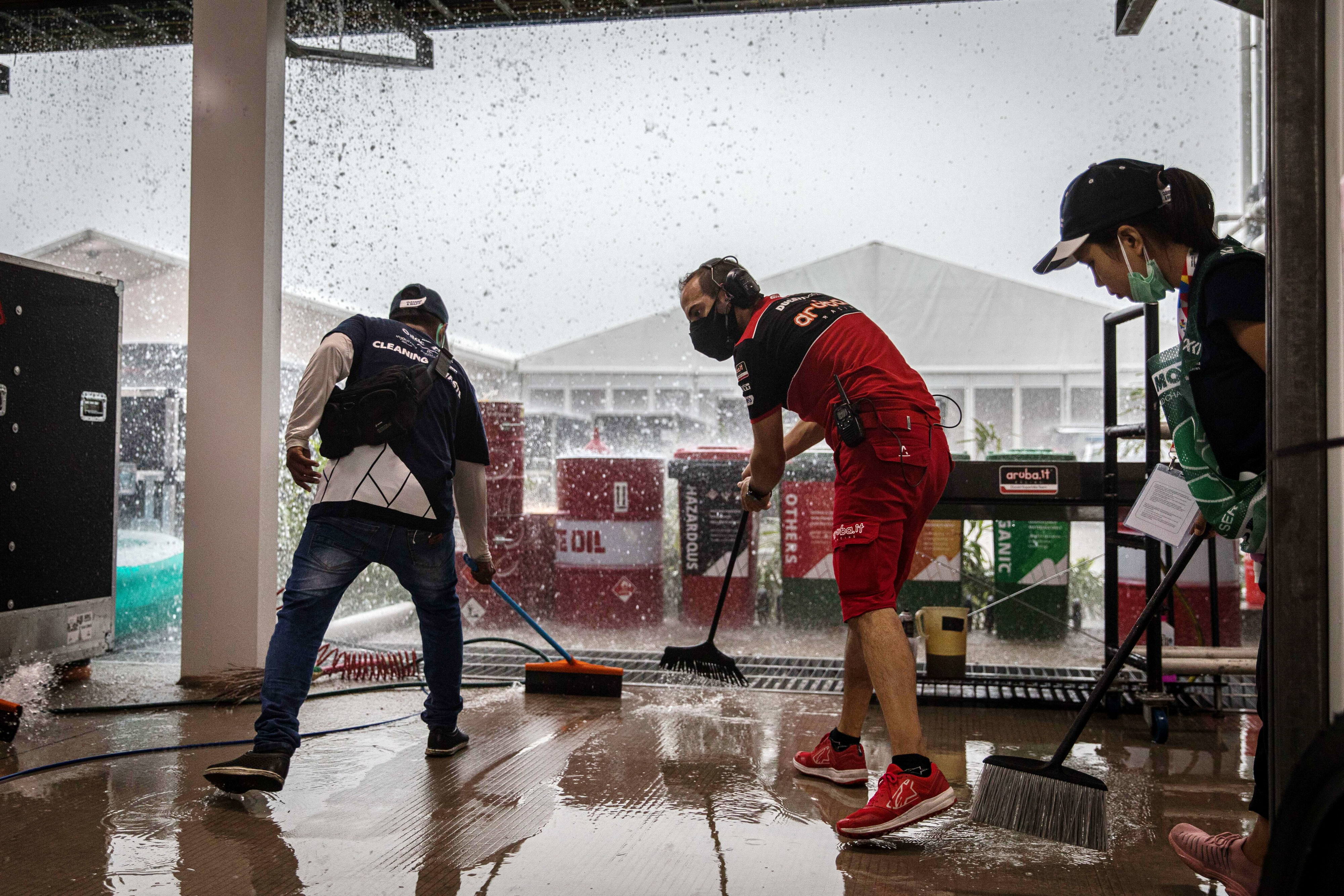 wsbk2021正赛印尼站,wsbk2020比赛视频