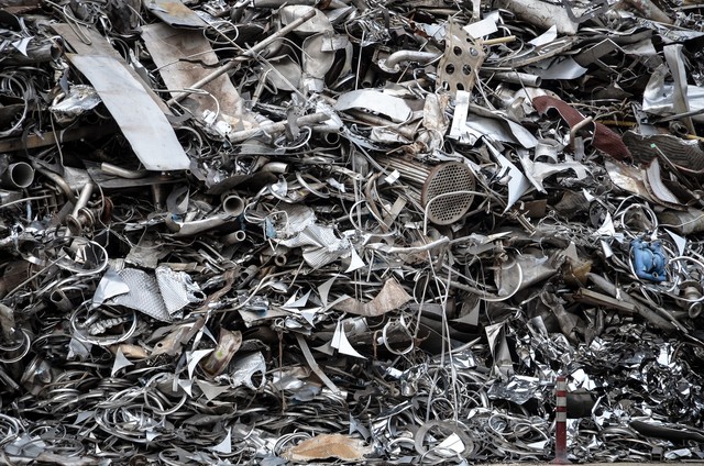 废品价格最近持续下跌会回升吗,废品铁价格下降是什么原因