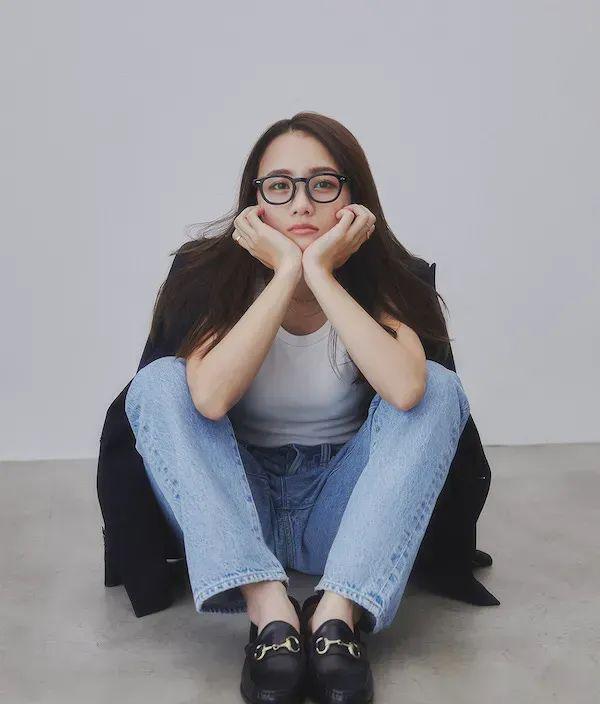 眼镜百搭不挑脸型显眼大粗框,时尚眼镜潮流搭配脸型教程