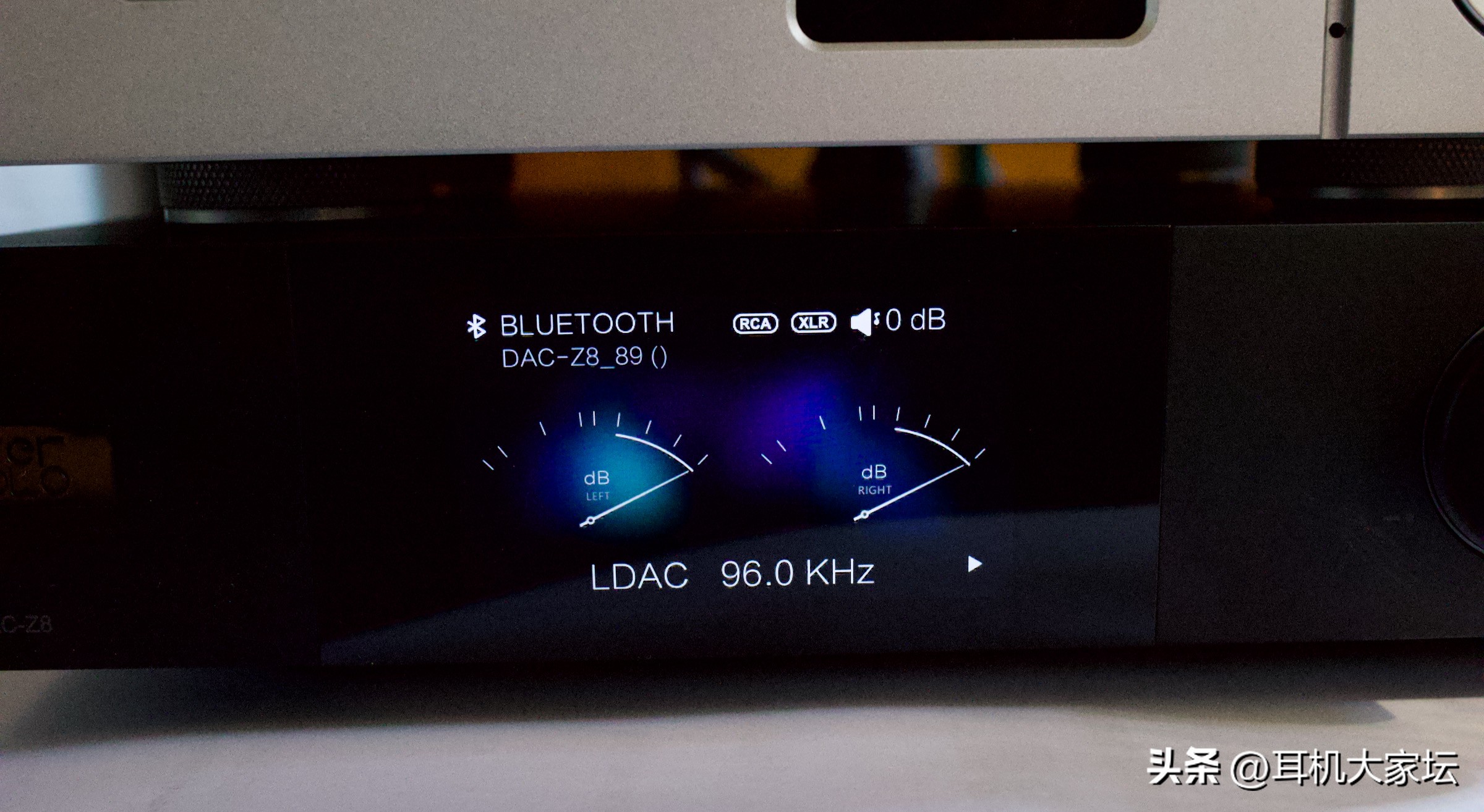 精工细作：旗舰级ES9038Pro解码耳放一体机EverSoloDAC-Z8