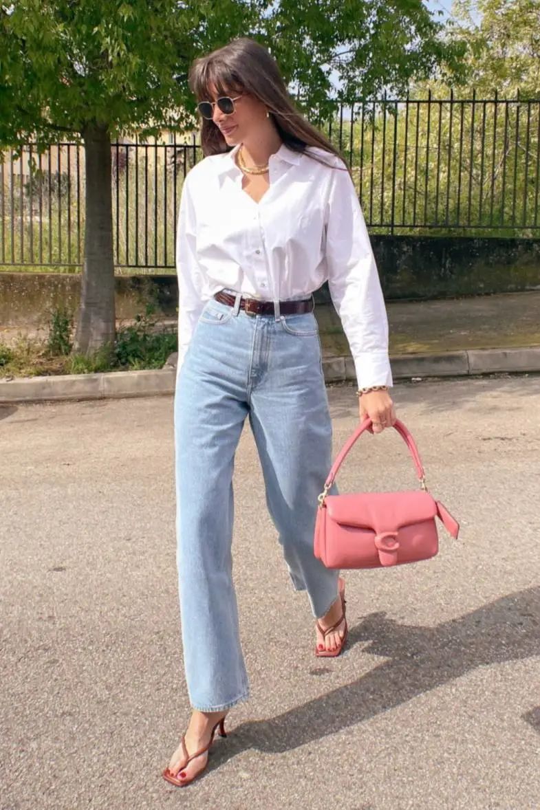 直筒牛仔裤小白鞋穿搭,小白鞋牛仔裤秋冬穿搭图片