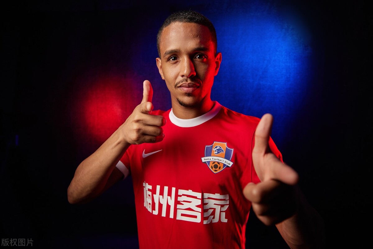 梅州客家足球俱乐部写真,梅州客家队海报