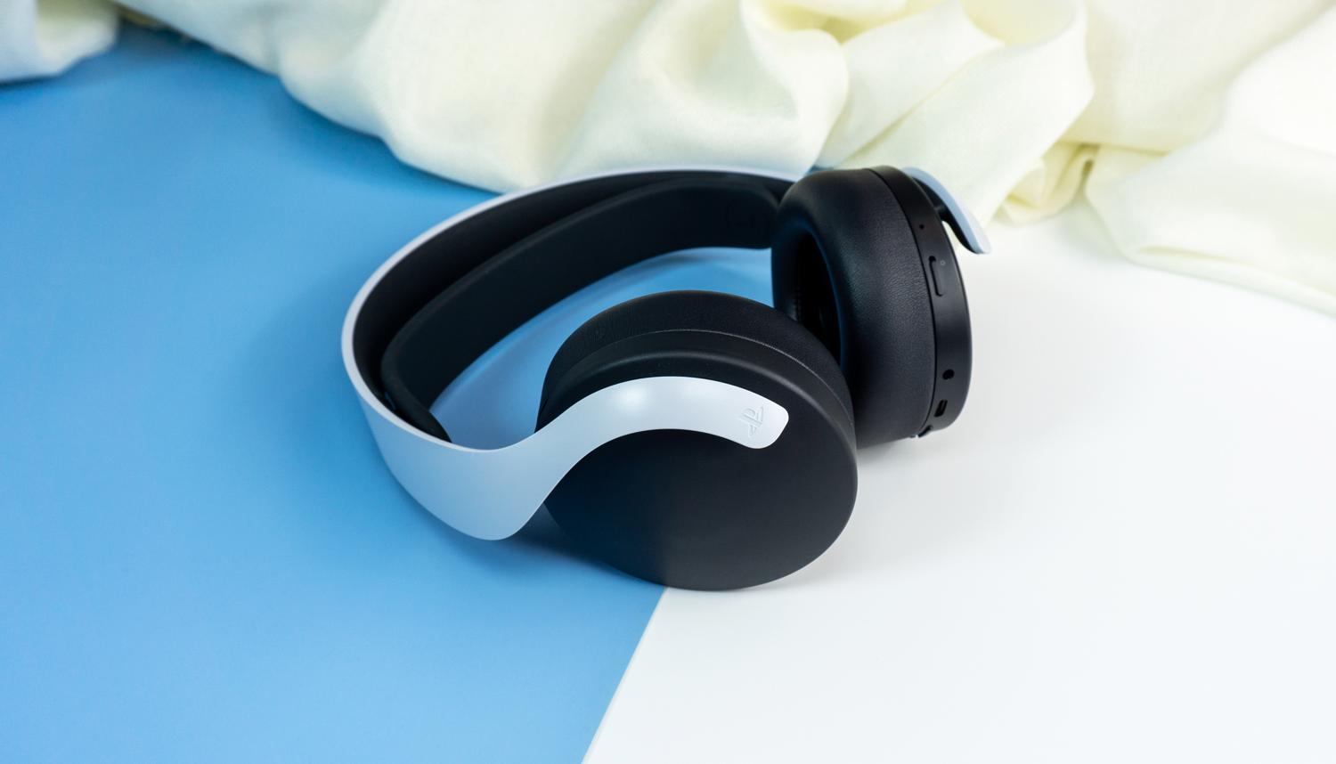 ps4和ps5的p5r哪个建议入手,ps5值得入手的其他配置