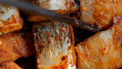 日式碳烤青花鱼做法,干煎小金枪鱼