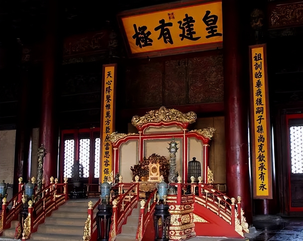 雍正皇帝御批书法欣赏,雍正皇帝御笔字帖