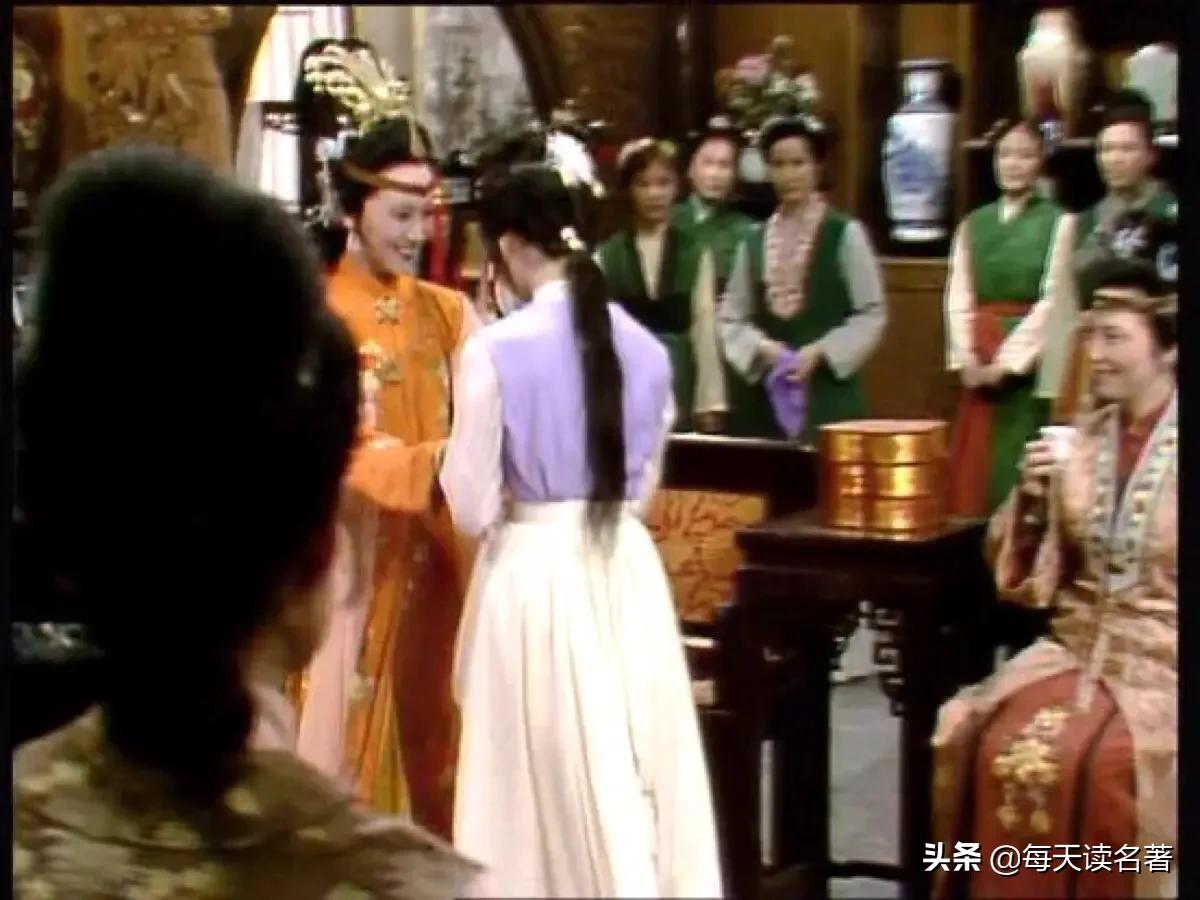 红楼梦凤姐是什么角色,红楼梦凤姐的智慧