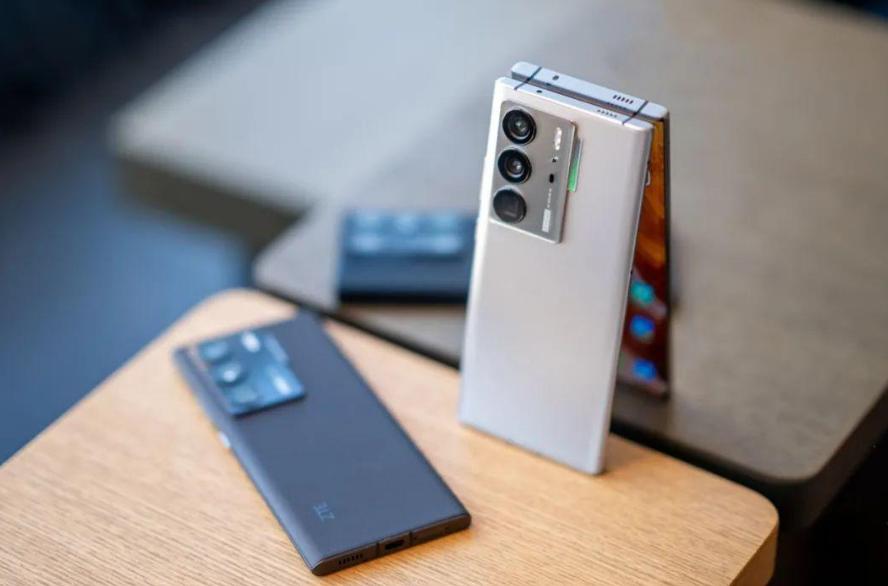 性价比高的旗舰机推荐2000到3000,性价比高的旗舰机推荐