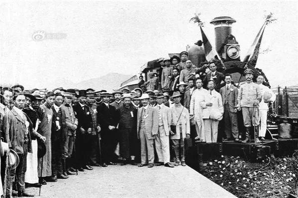 孙中山先生和袁世凯相谈甚欢，相见恨晚？