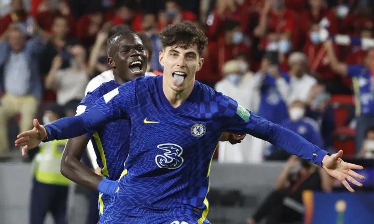 最新转会消息足球曼联,曼联重金最新引援消息