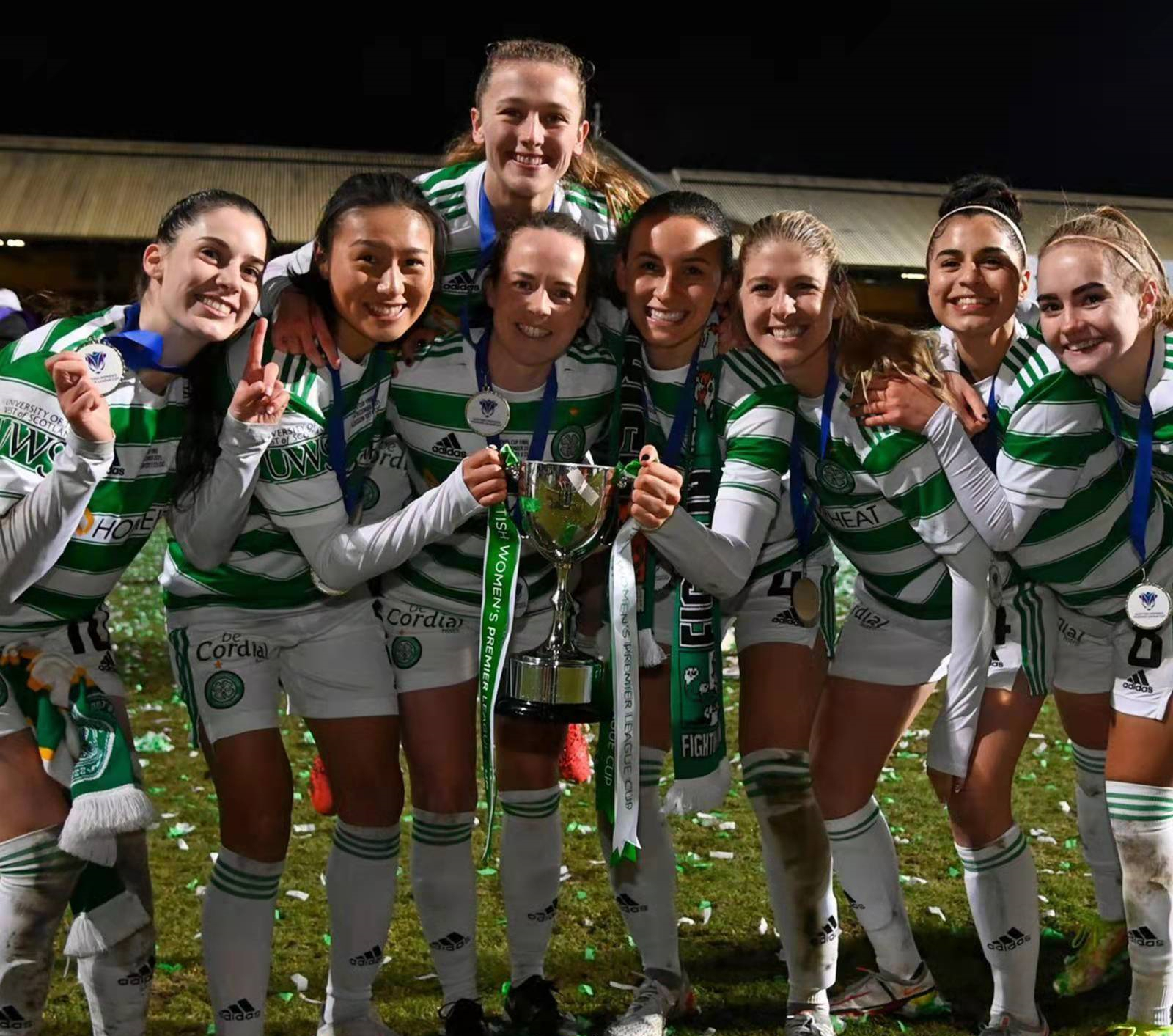 00后中国选手打破纪录,中国00后奥运小将夺金瞬间