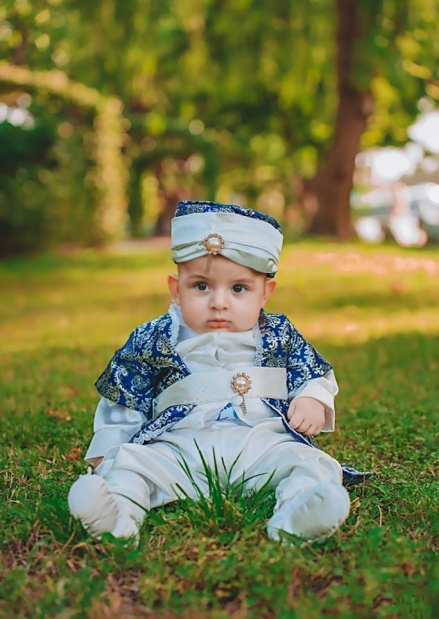 我,巴铁小伙谈中国女友,初次去她家竟“*戏调**”了小姨子,太尴尬