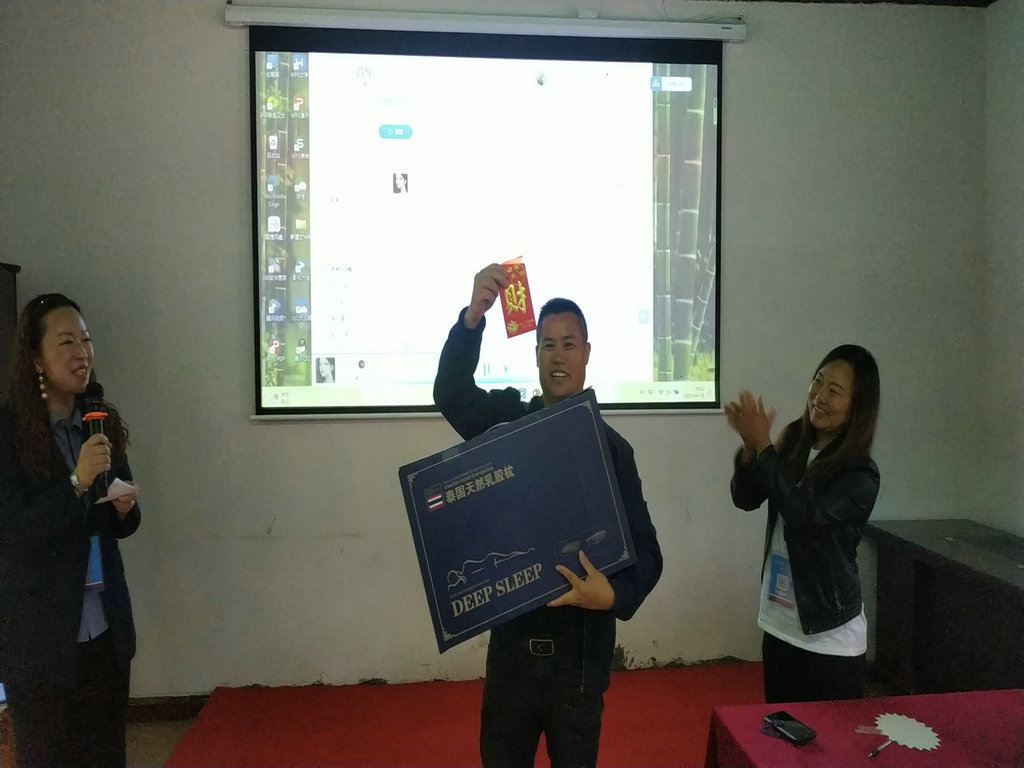 怀化第六届运动会游泳比赛,怀化鹤城泳协漂流