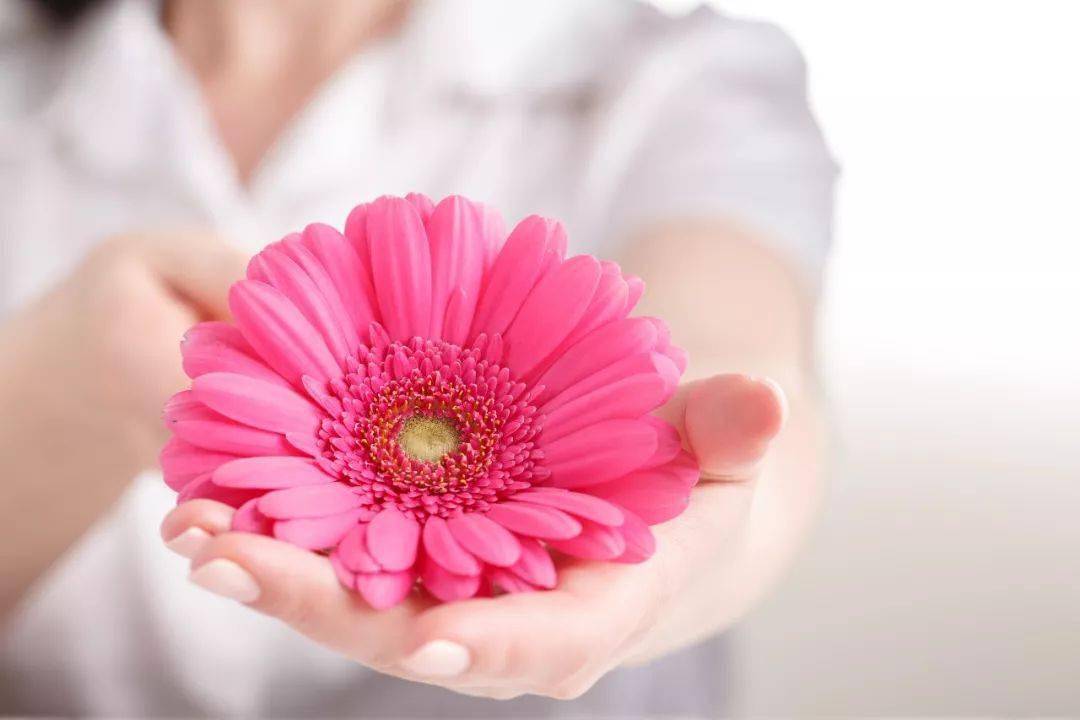 女性阴道有白色泡沫排出，究竟是怎么回事？要正确认识！