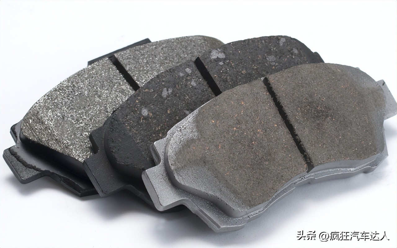 汽车刹车片大概多久更换一次呢,车子的刹车片一般多久需要更换