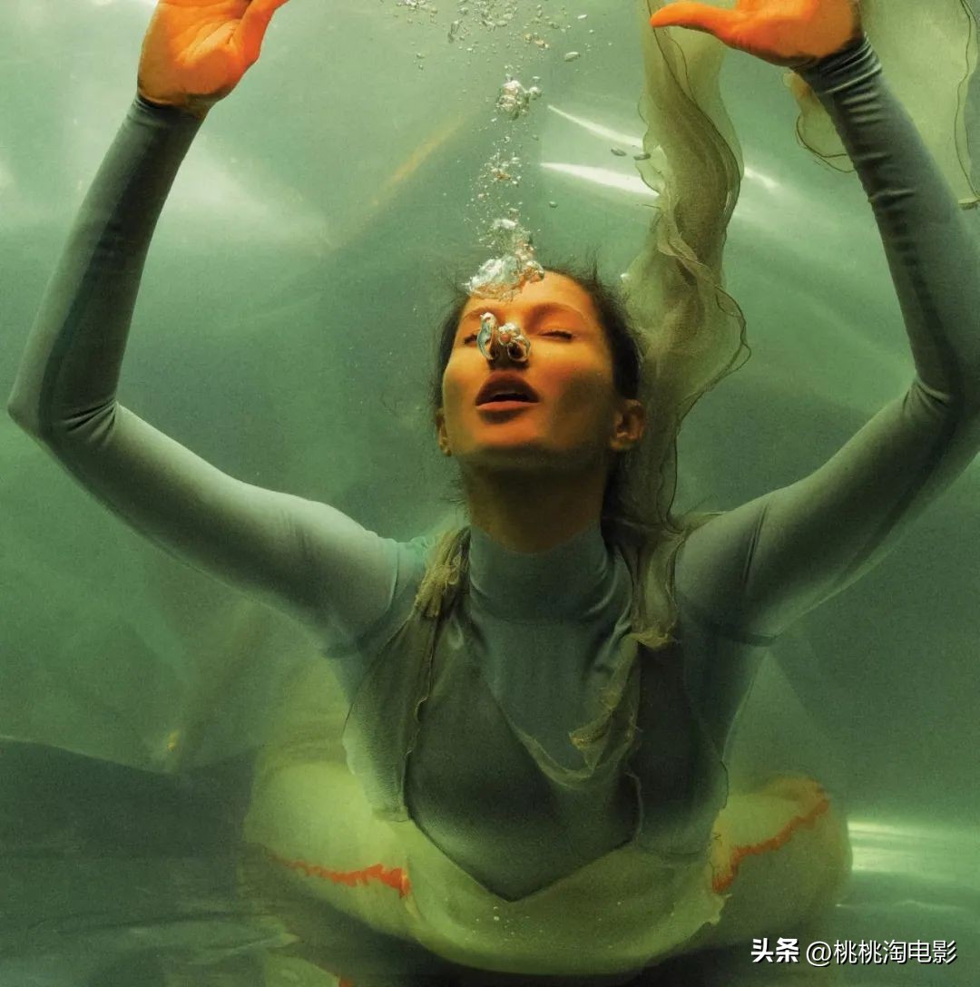 超模吉赛尔邦辰棒球帽街拍,吉赛尔·邦辰五大超模