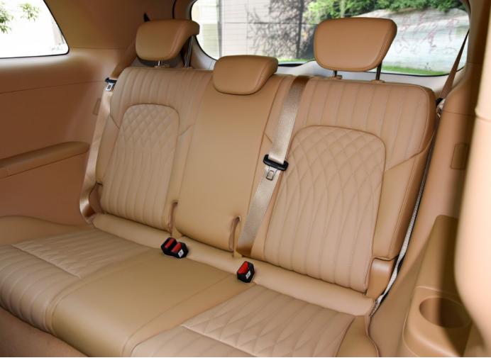 岚图梦想家mpv混动版用车感受,全球首款新能源mpv岚图梦想家