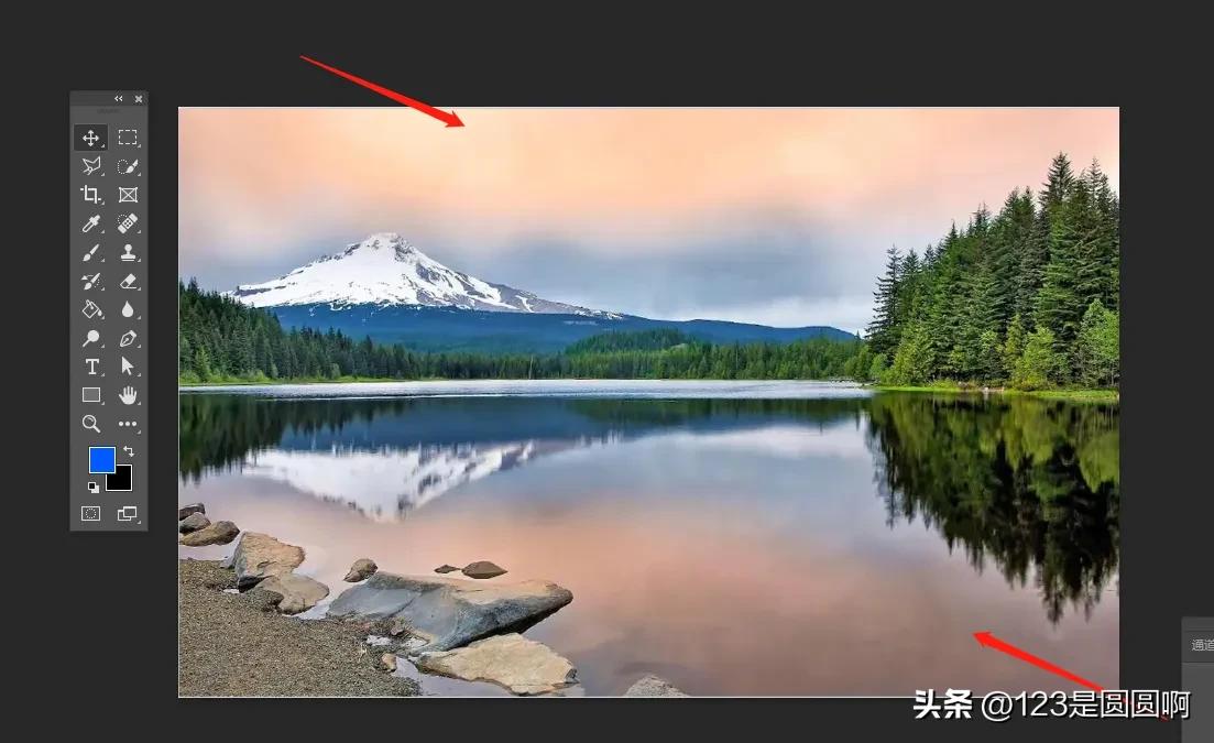 ps如何把彩色图片变成黑白图片,ps如何把彩色图片变成黑白的图片