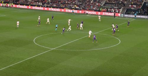 欧协杯佛罗伦萨对西汉姆联,西汉姆联vs佛罗伦萨捧杯