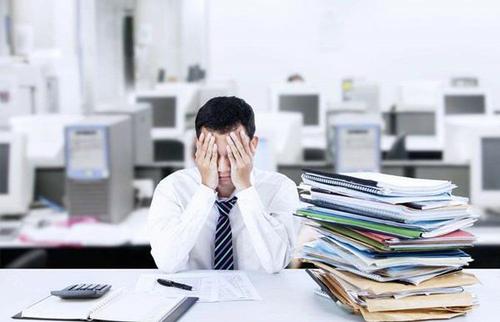 年轻人如何创业小生意赚钱,年轻人怎么创业投资少