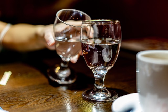 职场女性陪领导去应酬,30岁女性职场上会遇到什么问题